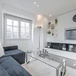 Stylish Knightsbridge Penthouse Next To Harrods