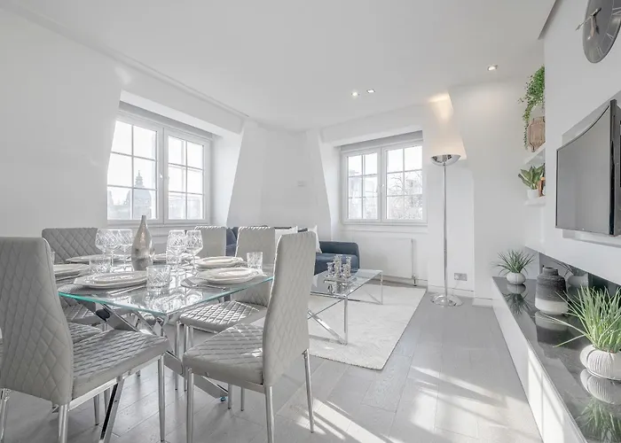 Stylish Knightsbridge Penthouse Next To Harrods